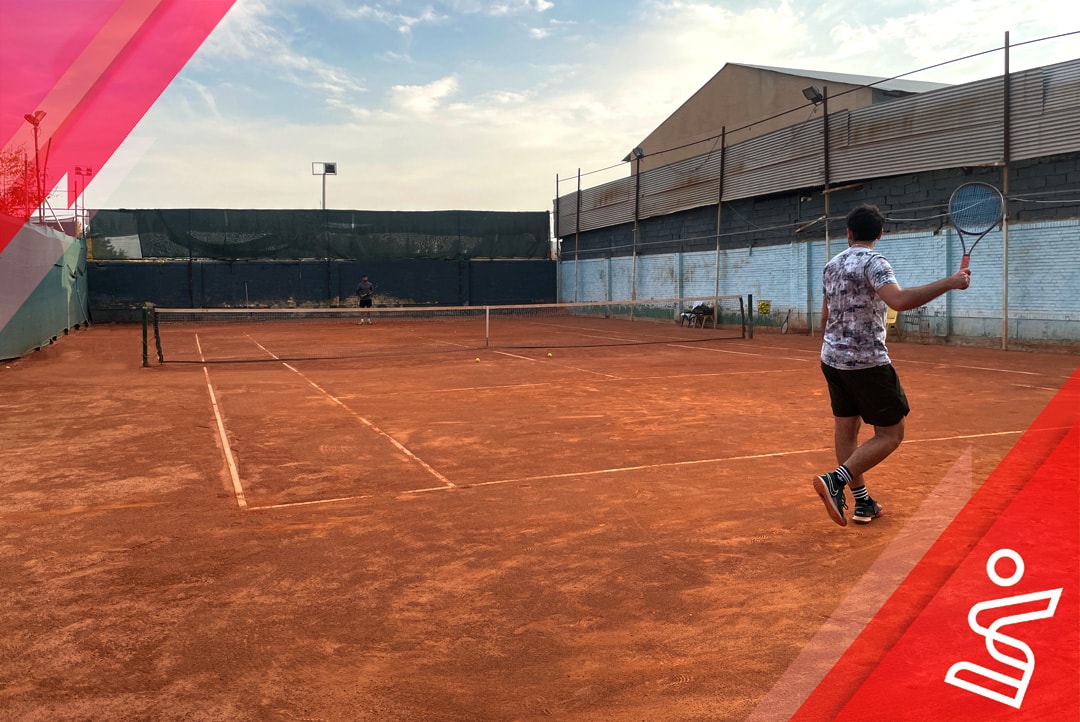 زمین خانوادگی خانه تنیس(والیبال ساحلی و تنیس)