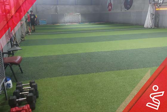 سالن چندمنظوره چمن مصنوعی سرپوشیده فوتبال 4 نفره قدوسی